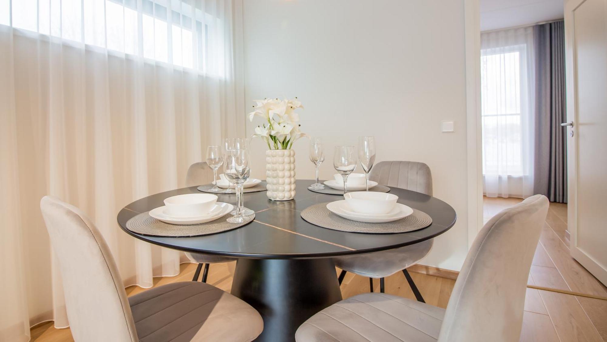 Lai Old Town Apartment With Sauna And Terrace Tartu Esterno foto