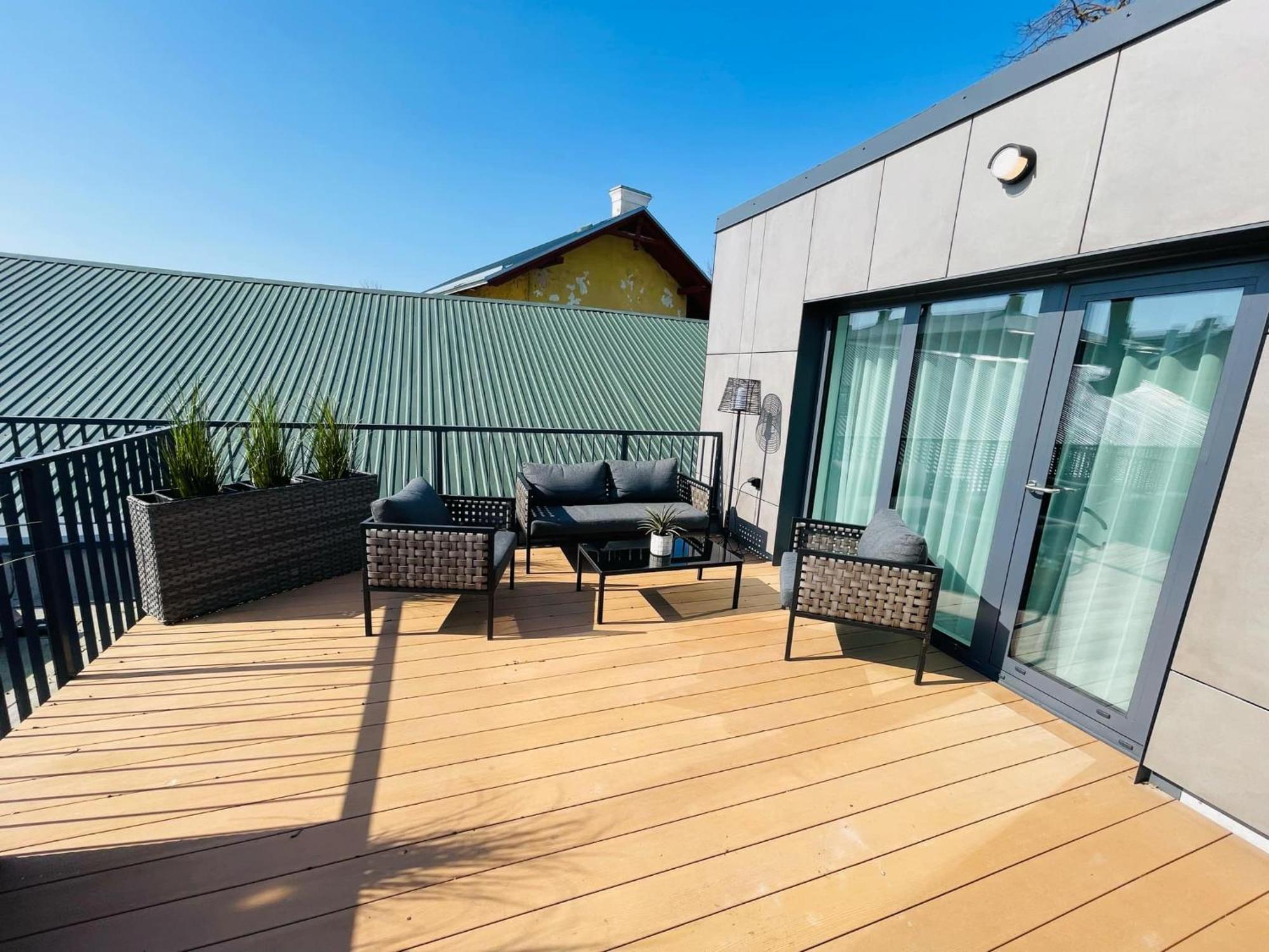 Lai Old Town Apartment With Sauna And Terrace Tartu Esterno foto